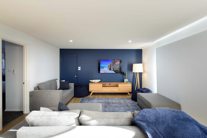 Georges Bay Apartments