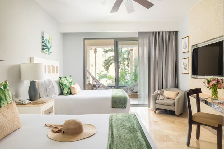 Villa del Palmar Cancun Luxury Beach Resort & Spa