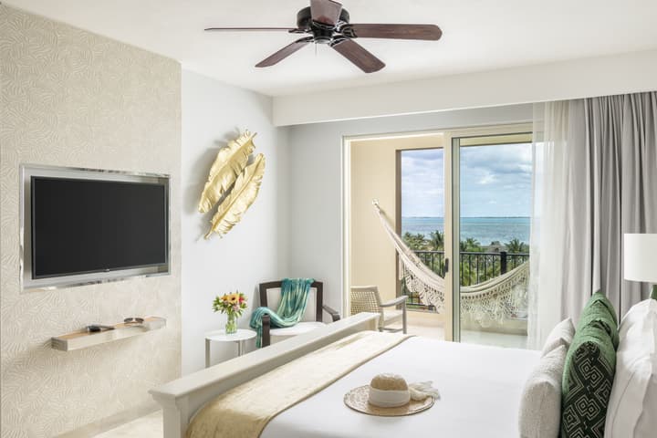 Villa del Palmar Cancun Luxury Beach Resort & Spa