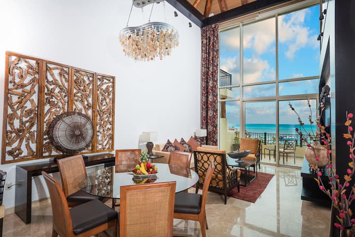 Villa del Palmar Cancun Luxury Beach Resort & Spa