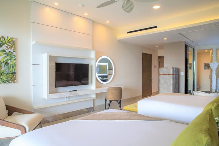 Villa del Palmar Cancun Luxury Beach Resort & Spa