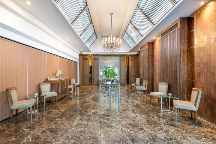 Radisson Suites Bangkok Sukhumvit