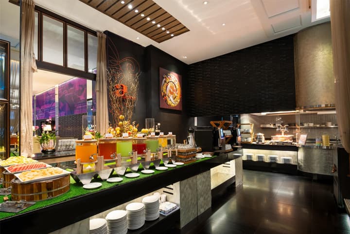 Radisson Suites Bangkok Sukhumvit