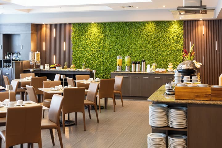 Victoria Hotel and Suites Panama