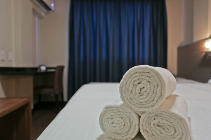 Sandri City Hotel