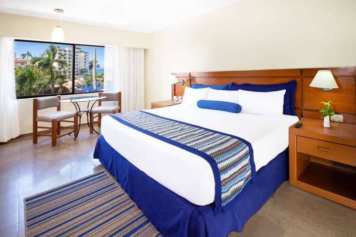Plaza Pelicanos Grand Beach Resort - All Inclusive