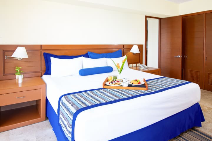 Plaza Pelicanos Grand Beach Resort - All Inclusive