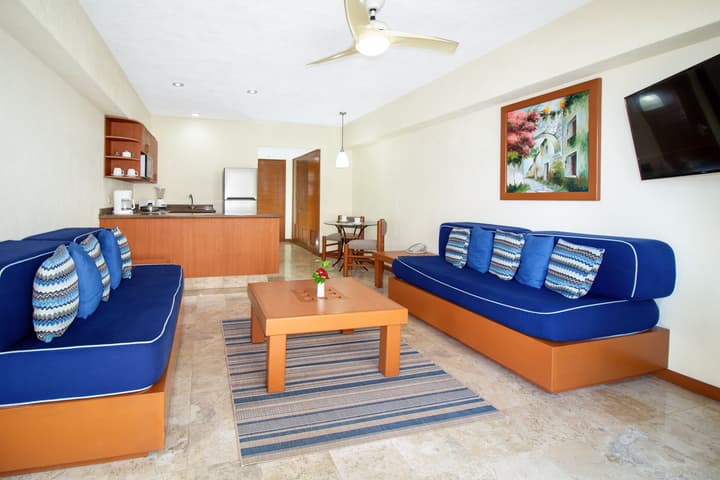 Plaza Pelicanos Grand Beach Resort - All Inclusive