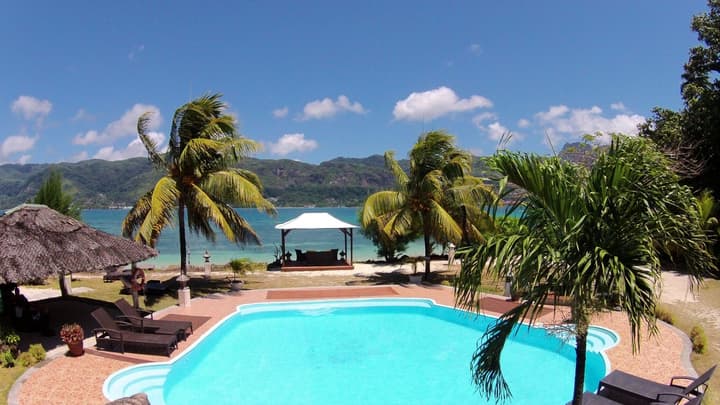 L Habitation Cerf Hotel