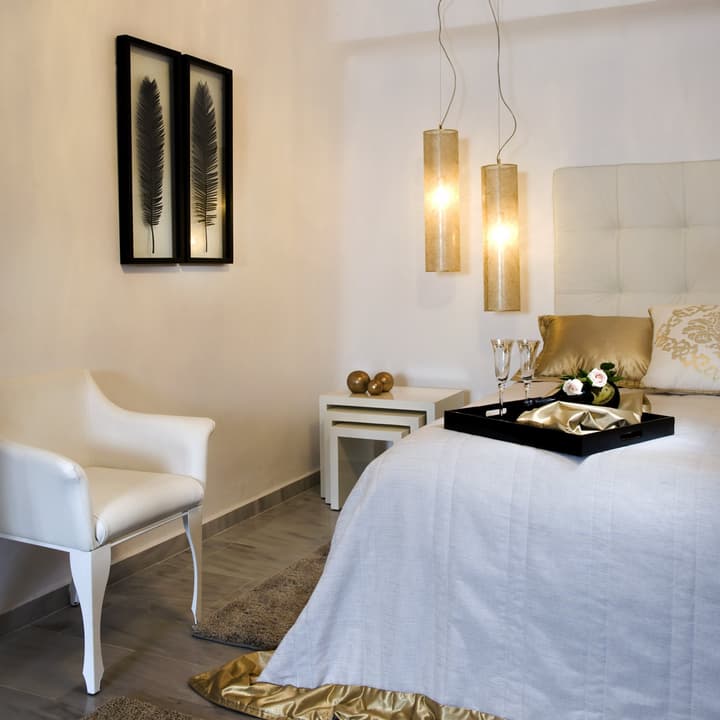 Gold Suites