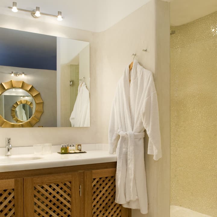 Gold Suites