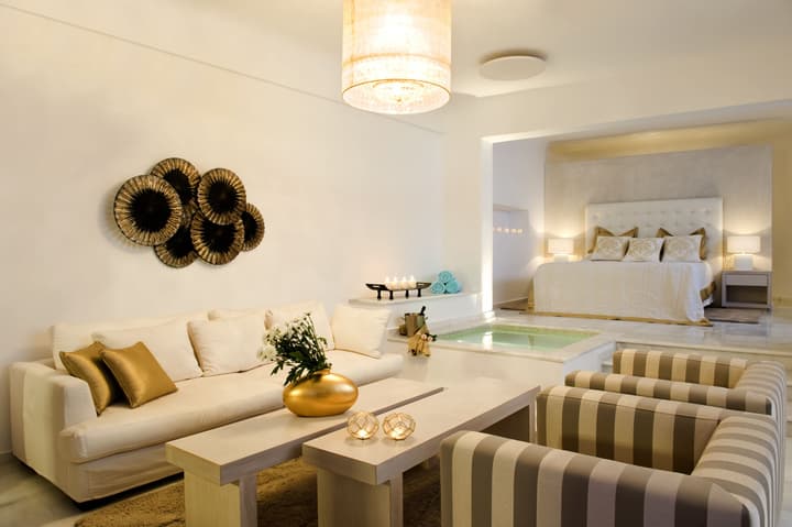 Gold Suites