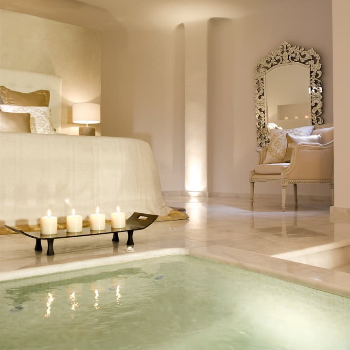 Gold Suites