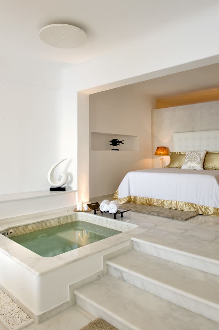Gold Suites