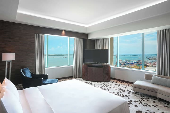 Radisson Blu Cebu