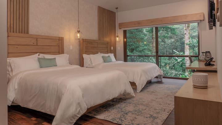 El Silencio Lodge and Spa