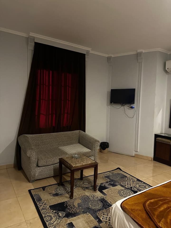 Cairo Paradise Hotel
