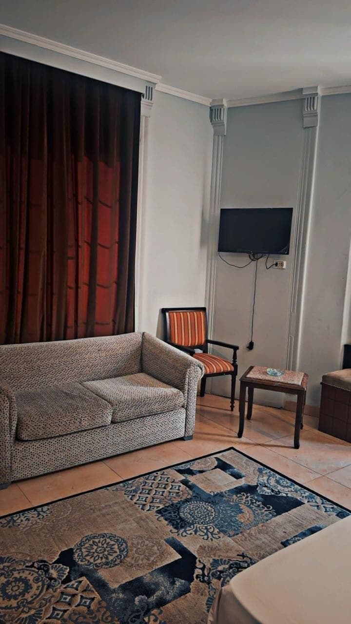 Cairo Paradise Hotel