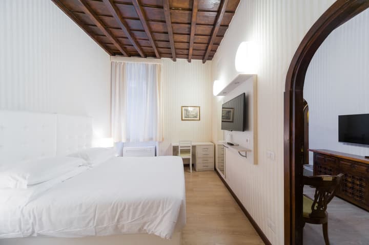 Trevi 41 Hotel