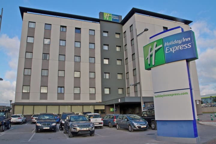 Holiday Inn Express Campo De Gibraltar - Barrios by IHG