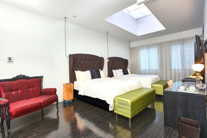 Hotel Chez Swann