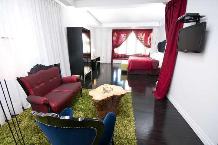 Hotel Chez Swann