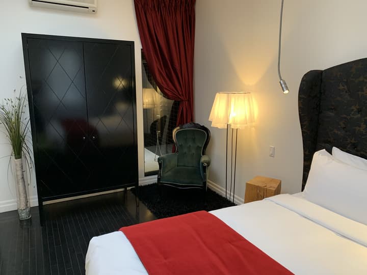 Hotel Chez Swann