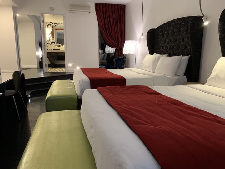 Hotel Chez Swann