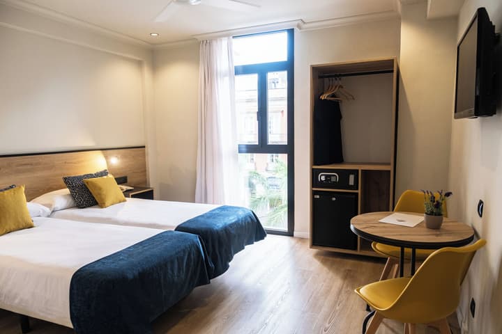 Hotel Adonis Capital