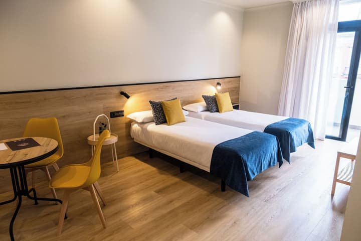 Hotel Adonis Capital
