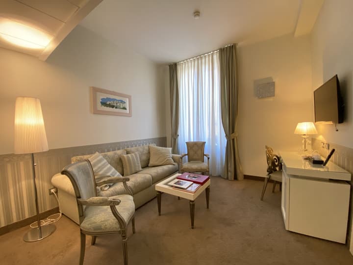 JR Hotels Oriente Bari
