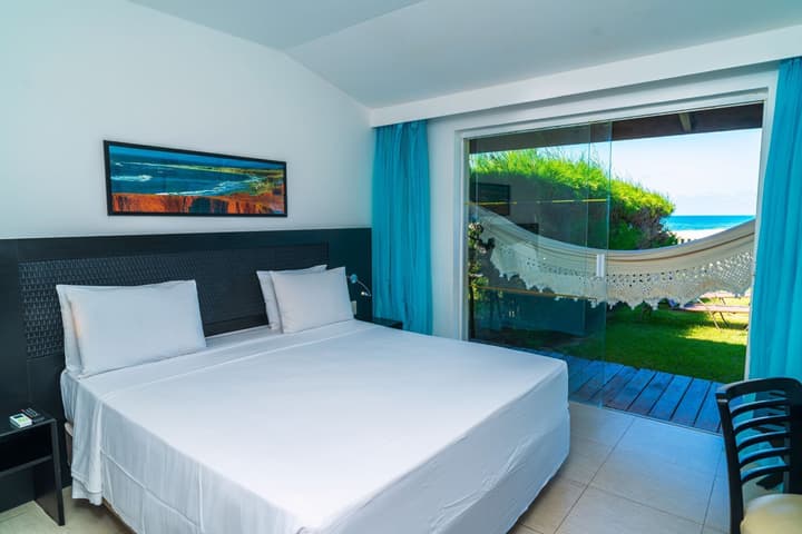 Dom Pedro Laguna Beach Resort & Golf by WAM Experience