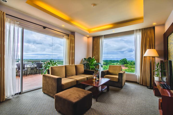 Mondial Hotel Hue