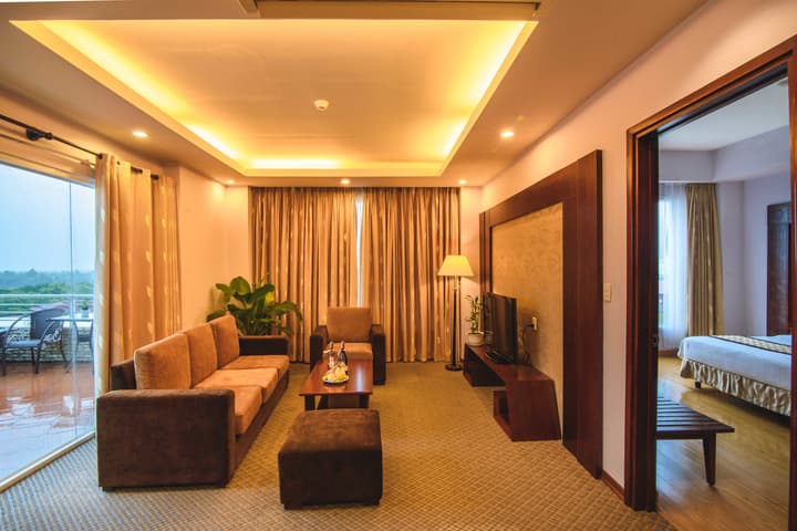 Mondial Hotel Hue