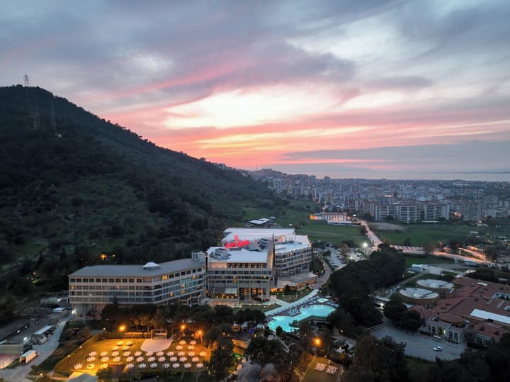 Kaya Izmir Thermal And Convention