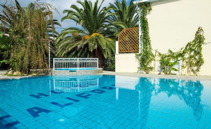 California Beach Hotel - Adults only