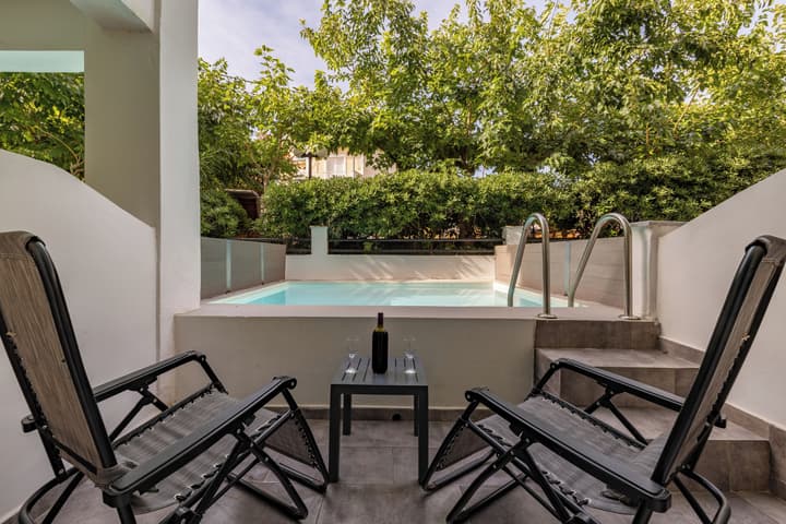 California Beach Hotel - Adults only