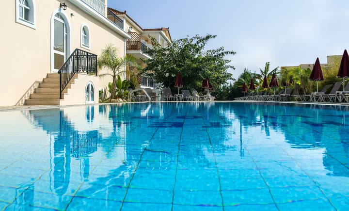 California Beach Hotel - Adults only