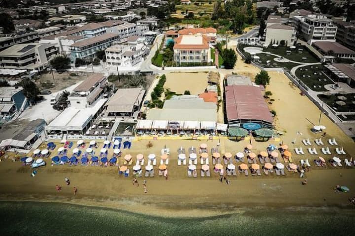 California Beach Hotel - Adults only