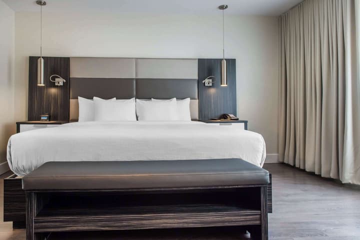 Les Suites Victoria, an Ascend Collection Hotel