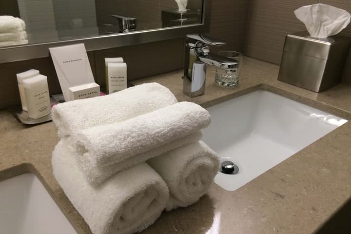 Les Suites Victoria, an Ascend Collection Hotel
