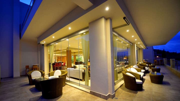 Kiani Beach Resort Family