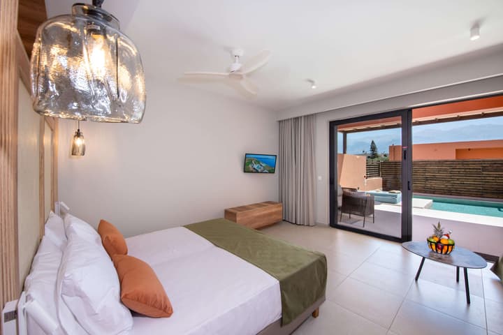 Kiani Beach Resort Family