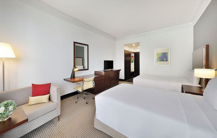 DoubleTree by Hilton Doha - Al Sadd
