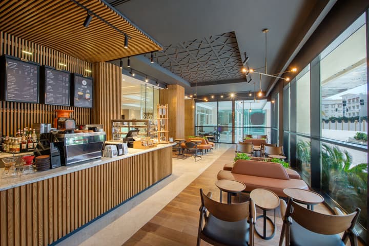 DoubleTree by Hilton Doha - Al Sadd