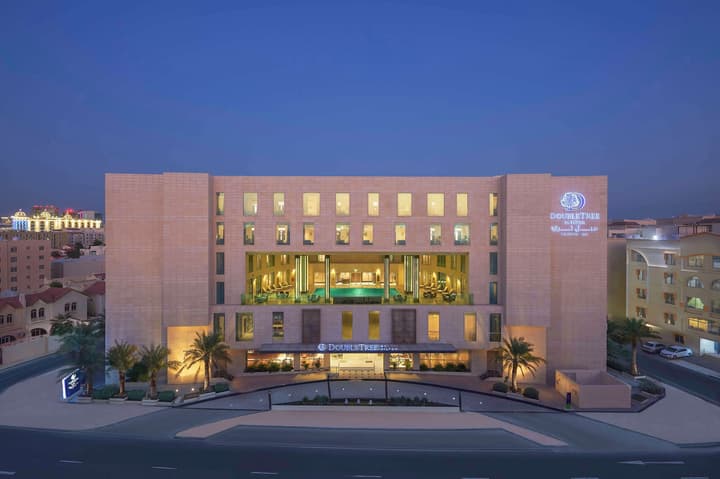 DoubleTree by Hilton Doha - Al Sadd