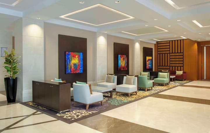 DoubleTree by Hilton Doha - Al Sadd