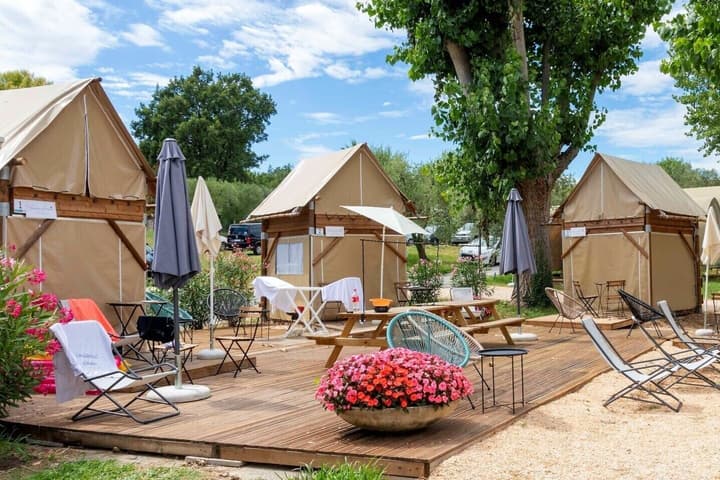 Sivinos Camping Boutique