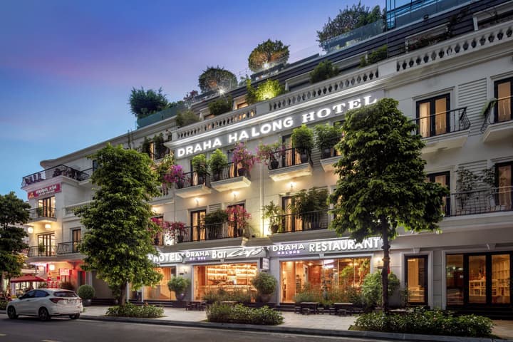 Draha Halong Hotel - Serenity, Charm and Nature - Preferred by Western Travelers