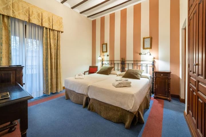 Hotel Alvar Fañez
